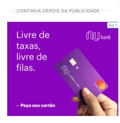 Anúncio digital do Nubank com fundo roxo. O texto principal diz: 'Livre de taxas, livre de filas.' e, abaixo, '- Peça seu cartão'. Uma mão segura o cartão de crédito roxo da Nubank.